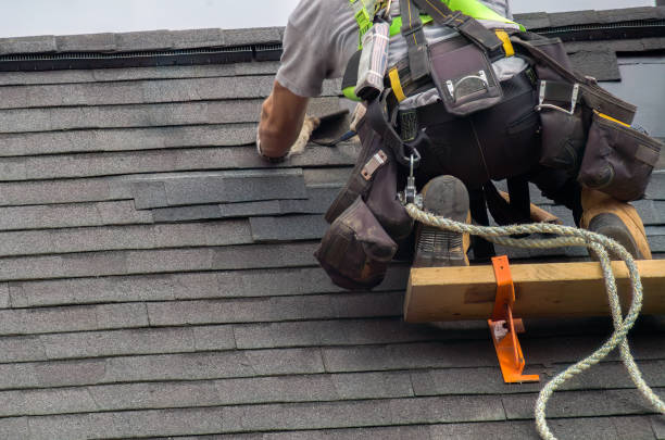 Best Emergency Roof Repair Services  in Higginsville, MO