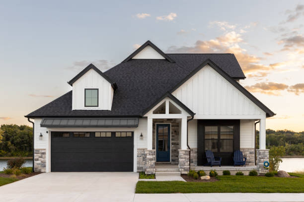 Best Roof Waterproofing  in Higginsville, MO